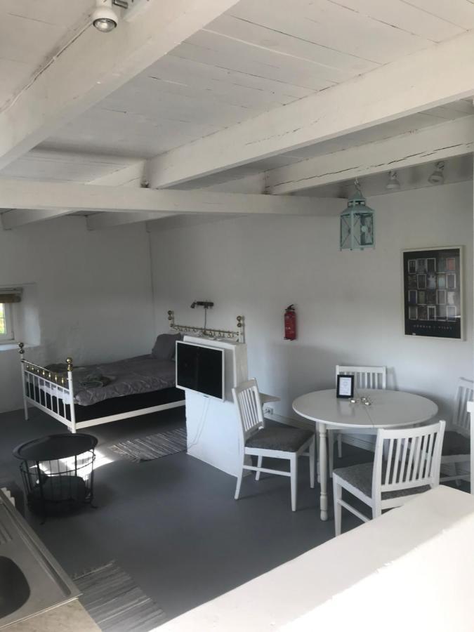 Galleriet Bnb Stenkyrka Luaran gambar
